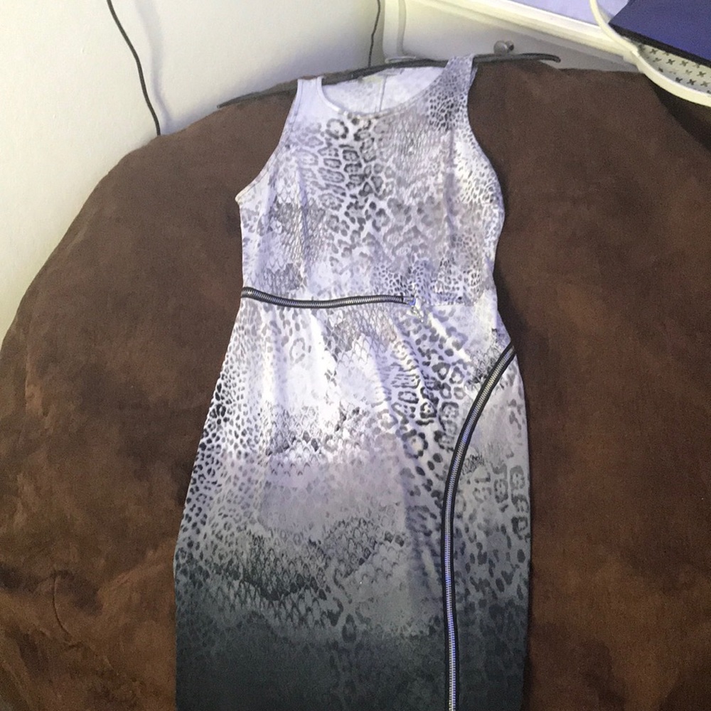 Fitted dress